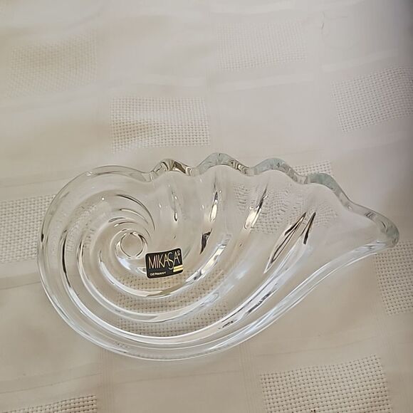 Mikasa Clear Crystal Sea Shell Shape Small Tray 7"-4" - Picture 12 of 16
